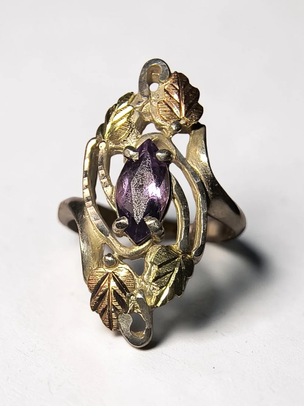 Vintage Coleman Co. Sterling And Amethyst Black Hills Gold Leaf Ring